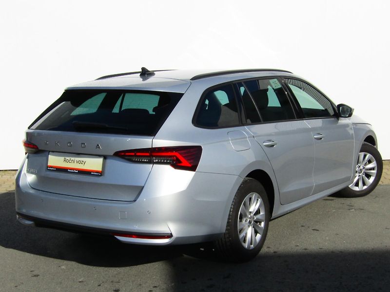 Škoda Octavia IV FL Combi Selection 1.5 TSI - fotka 2 z 30