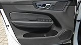 Volvo XC60 B4 AWD R Design - náhled 8