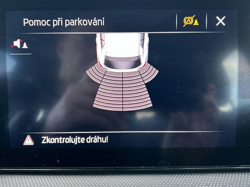 Škoda Fabia (2022) 1.0 TSI 7DSG Style - fotka 18 z 28