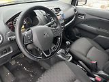 Mitsubishi Space Star 1.2 MIVEC 59kW - náhled 11