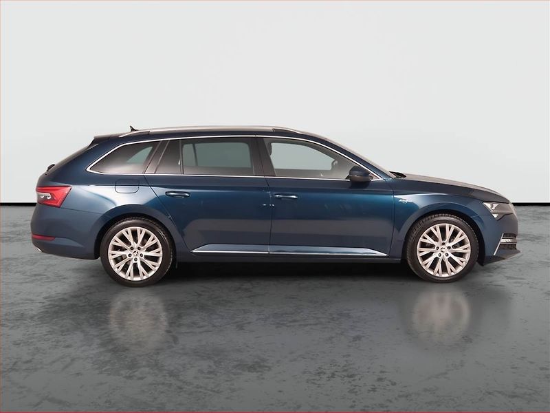 Škoda Superb (2024) 2.0 TDI - fotka 6 z 17