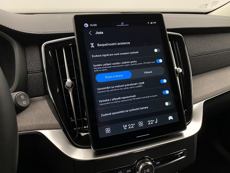 Volvo XC90 (2026) T8 AWD Plug-in BRIGHT PLUS 7m - fotka 53 z 73