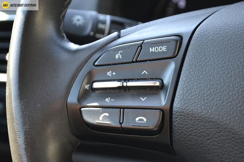 Hyundai i30 FB 1.0T-GDI COMFORT ALU16 - fotka 32 z 54