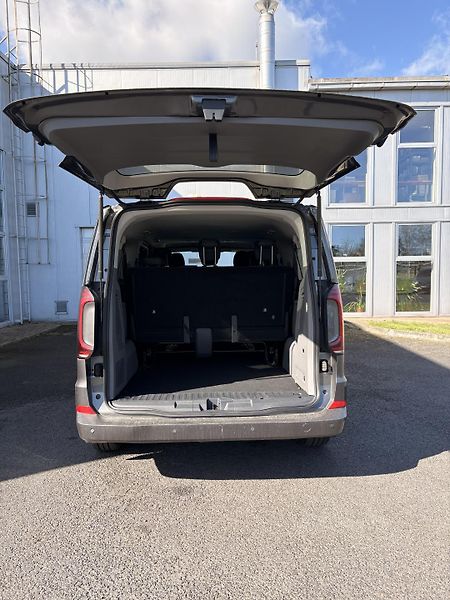 Volkswagen Caravelle (2026) - fotka 11 z 37