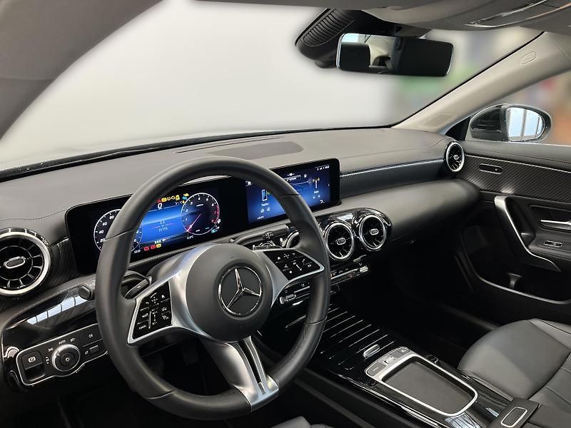 Mercedes-Benz CLA 200 kupé Progressive Line - fotka 10 z 21