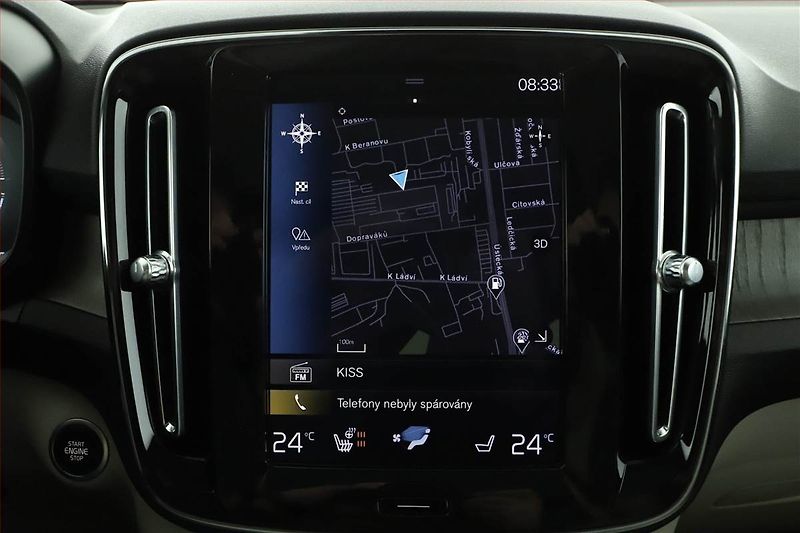Volvo XC40 (2020) T5 Recharge - fotka 16 z 21