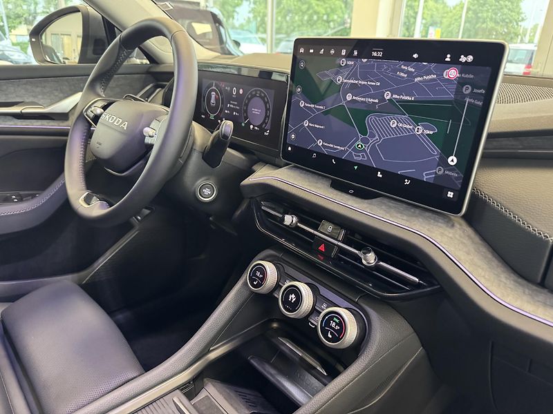 Škoda Kodiaq (2025) 1,5TSi DSG MHEW CANTON TAŽNÉ - fotka 31 z 47