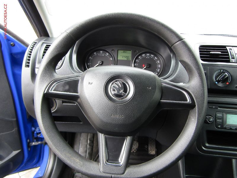 Škoda Fabia (2015) 1.2 TSi, ČR, Klima - fotka 15 z 17