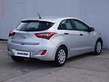 Hyundai i30 (2013) 1.4CVVT, AC, park.čidla - náhled 6