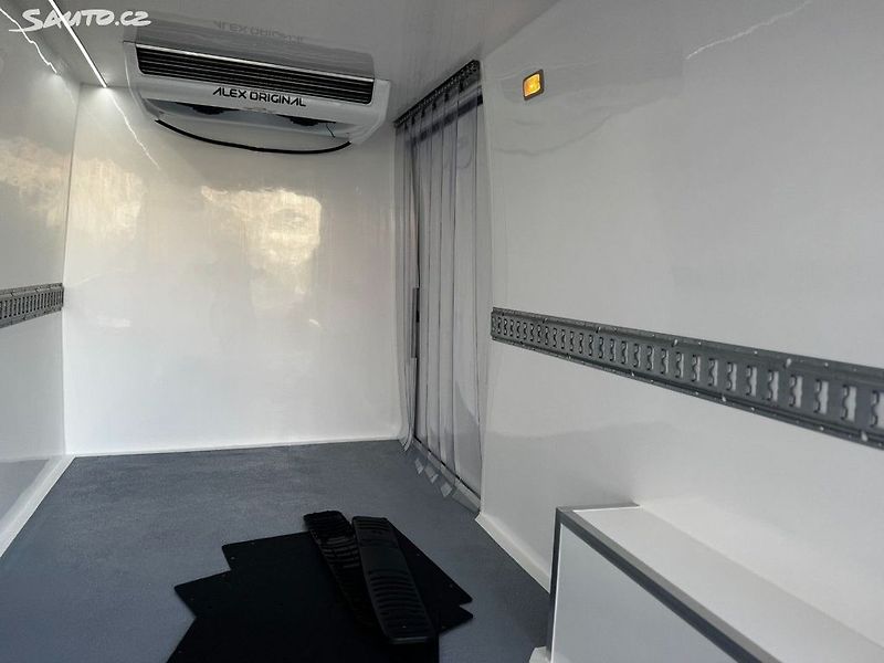 Fiat Ducato (2025) 2,2 140k L3H2-chladící vůz - fotka 10 z 25