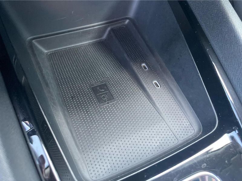 Škoda Octavia COMBI 1.5 TSi M-HEV DSG 7st. S - fotka 23 z 29
