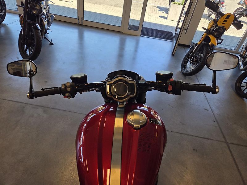 Triumph Rocket 3 (2026) R Storm Akce - 60.000,- - fotka 6 z 6