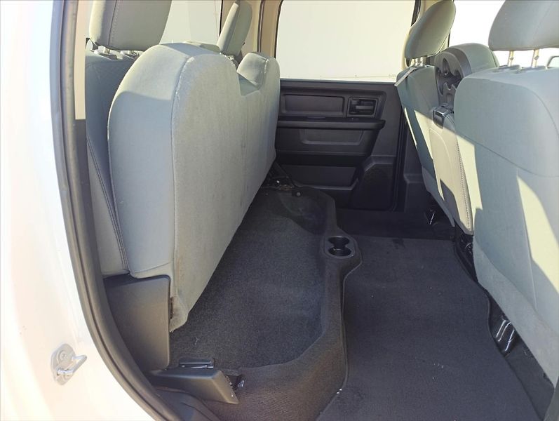 Dodge RAM 1500 3,6 i 4x4 Automat 6míst Tažné - fotka 27 z 35