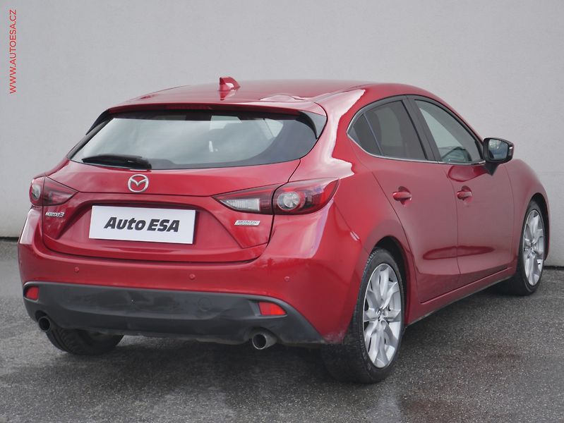 Mazda 3 (2014) 2.0 i, Sport, navi, xenon - fotka 4 z 22