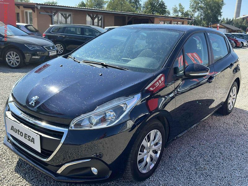 Peugeot 208 (2019) 1.2i, ČR, AC - fotka 3 z 19
