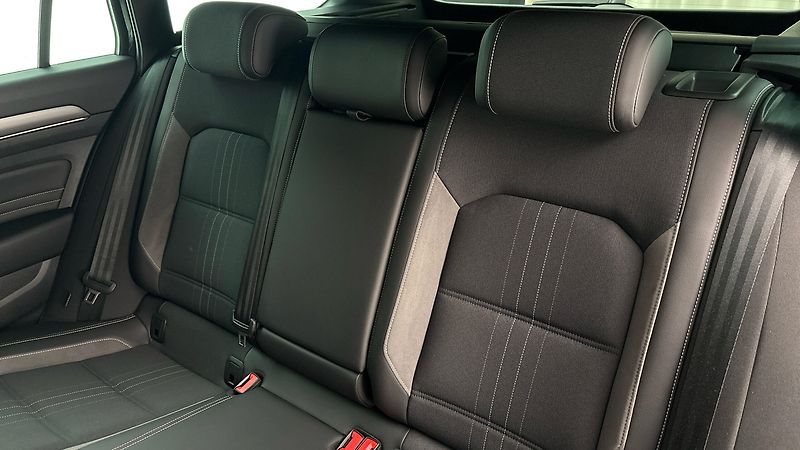 Volkswagen Passat 2.0 TDI DSG 4MOTION Alltrack - fotka 16 z 30