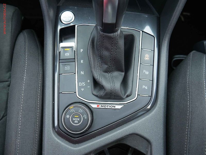 Volkswagen Tiguan Allspace (2021) 2.0 TDi 4Motion, 1.maj,ČR - fotka 20 z 22
