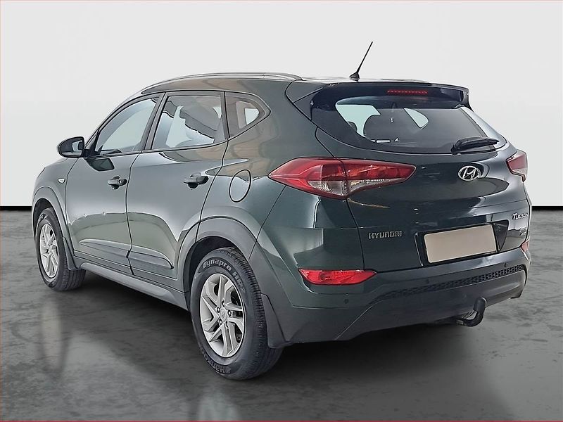 Hyundai Tucson (2017) 2.0 CRDi, 4X4, Park. senzory - fotka 4 z 18