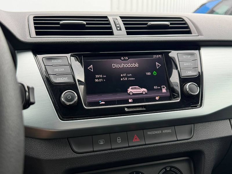Škoda Fabia Active 1,0 MPI 55 kW 5° MP - fotka 18 z 26