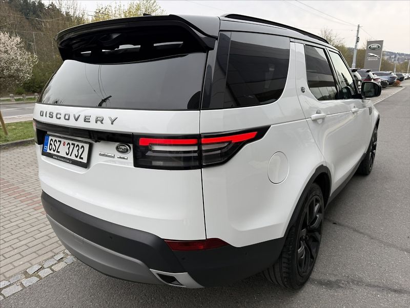 Land Rover Discovery 3,0 TDV6 SE - fotka 6 z 27
