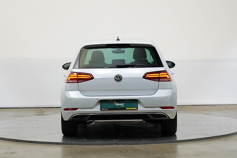 Volkswagen Golf - fotka 6 z 22