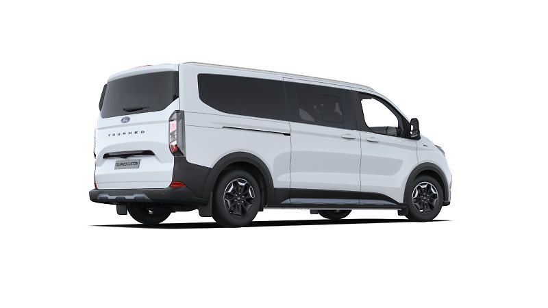 Ford Tourneo Custom (2026) Active L2, Tourneo, 2.0 EcoBlu - fotka 3 z 9