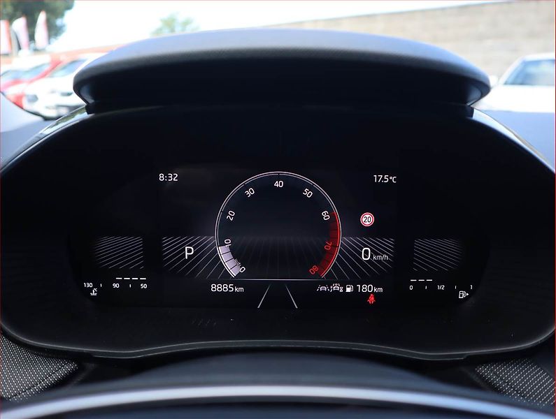 Škoda Fabia (2024) 1.0 TSI, Automat, Serv.kniha - fotka 11 z 22