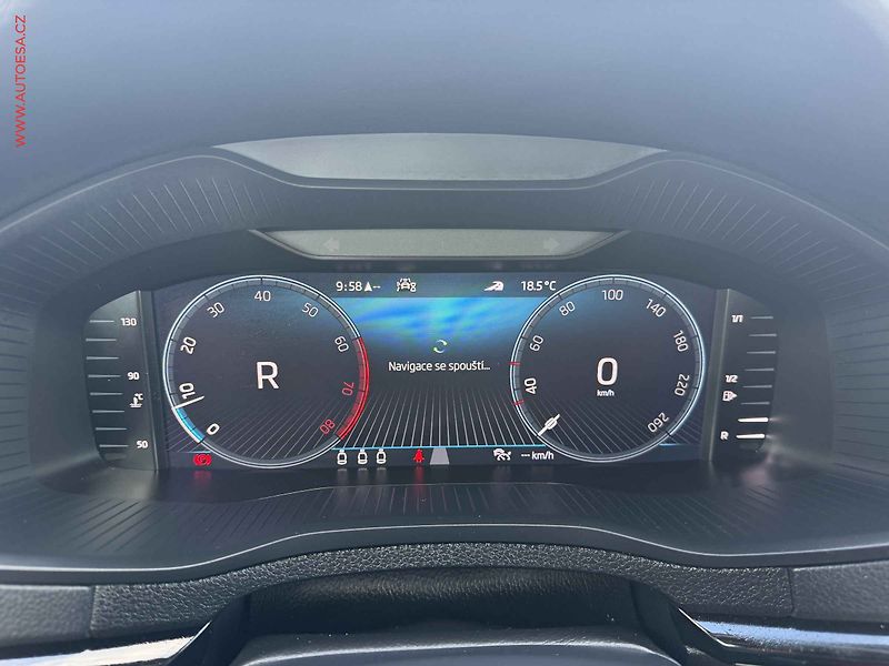 Škoda Karoq (2022) 1.5 TSi, 2.maj,ČR, SportLine - fotka 19 z 19