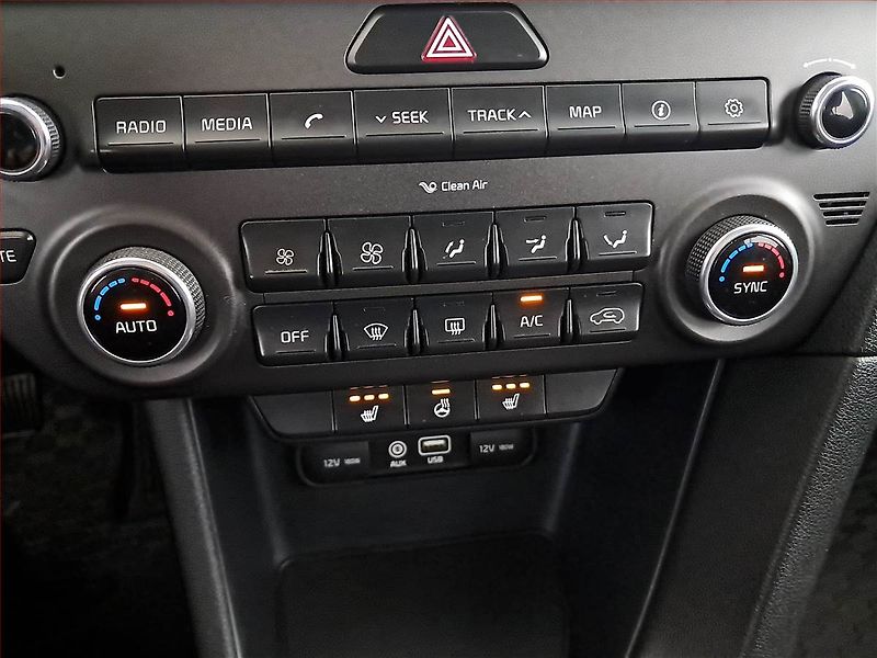 Kia Sportage (2017) 1.6 GDI, ČR,1.maj, Serv.kniha - fotka 17 z 25