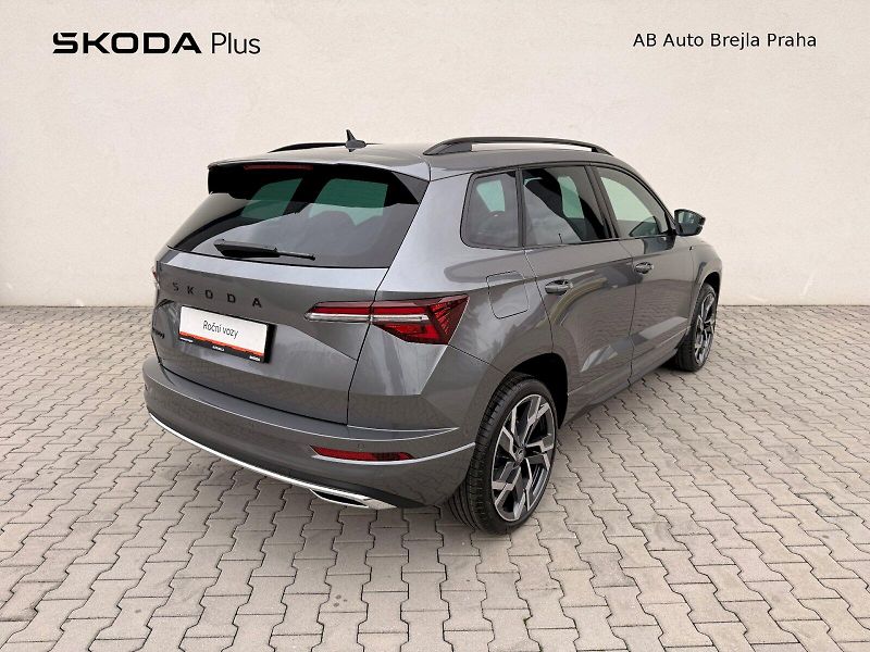 Škoda Karoq (2025) SPORTLINE TSI 1.5/110KW 7AP - fotka 2 z 35