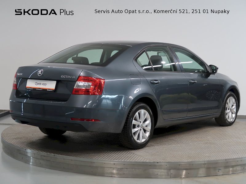 Škoda Octavia (2018) AMBITION 1.6TDI 85KW DSG - fotka 2 z 30