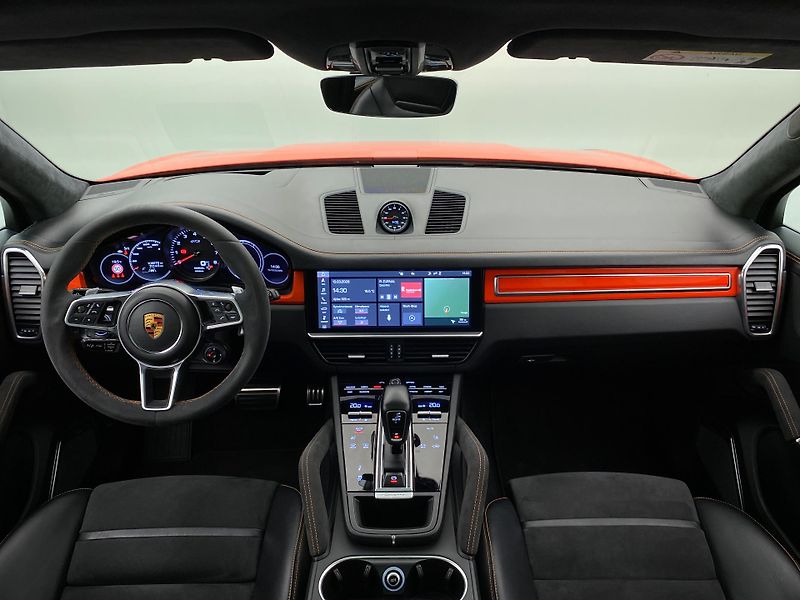 Porsche Cayenne GTS 4.0 V8 4x4 AUT CZ Záruka - fotka 2 z 72