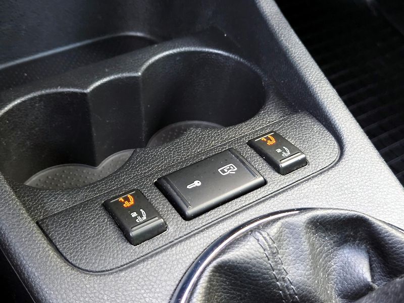 Škoda Roomster TSi 1.maj, NOVÉ ROZVODY        - fotka 35 z 41