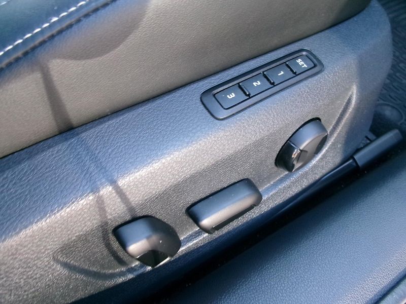 Škoda Superb (2022) 2,0TDI L&K 4x4 DSG ACC MATRIX - fotka 45 z 49