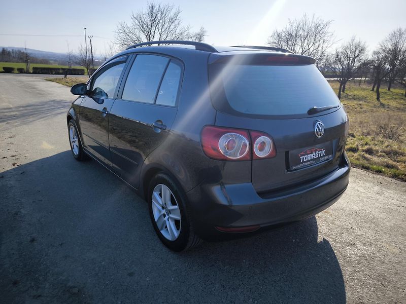 Volkswagen Golf Plus VI 1,6MPI 75kW SERVISKA 1MAJ. - fotka 7 z 55
