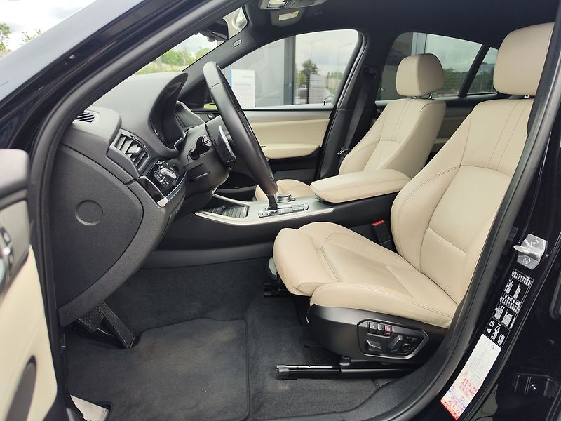 BMW X4 30d/190kW xDrive M-Paket AT - fotka 16 z 35