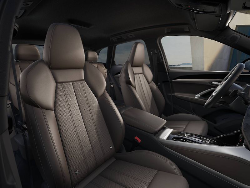 Audi Q5 Quattro ST7 2,0TDI - fotka 5 z 7