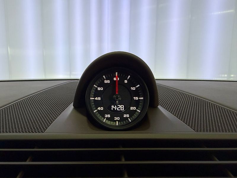 Porsche Panamera GTS 338KW SPORT TURISMO, BOSE, - fotka 19 z 28