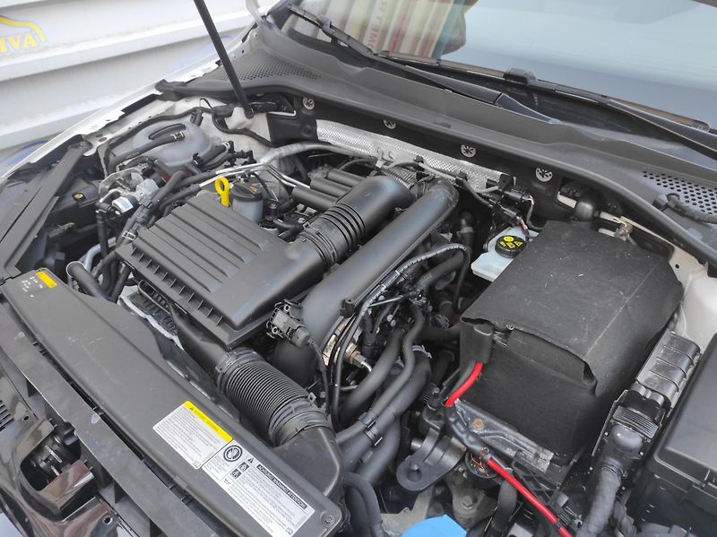 Volkswagen Golf Variant 1,4TSi CNG 81kW, Tempomat - fotka 25 z 36