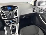 Ford Focus (2012) 1.6 TDCi, po STK, Tažné - náhled 8