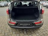 Kia Sportage (2011) 2.0 GDi 4x4 ČR - náhled 15