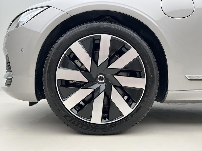 Volvo V90 T6 AWD RECHARGE BRIGHT PLUS  - fotka 15 z 46