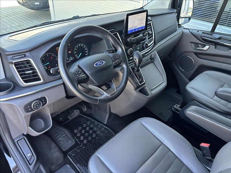 Ford Tourneo Custom 2,0 136kW TitaniumX L2 Webasto - fotka 20 z 36