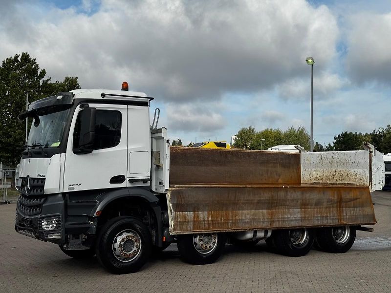 Mercedes-Benz (2019) Arocs 3243 8x4 Bordmatik EURO  - fotka 7 z 18