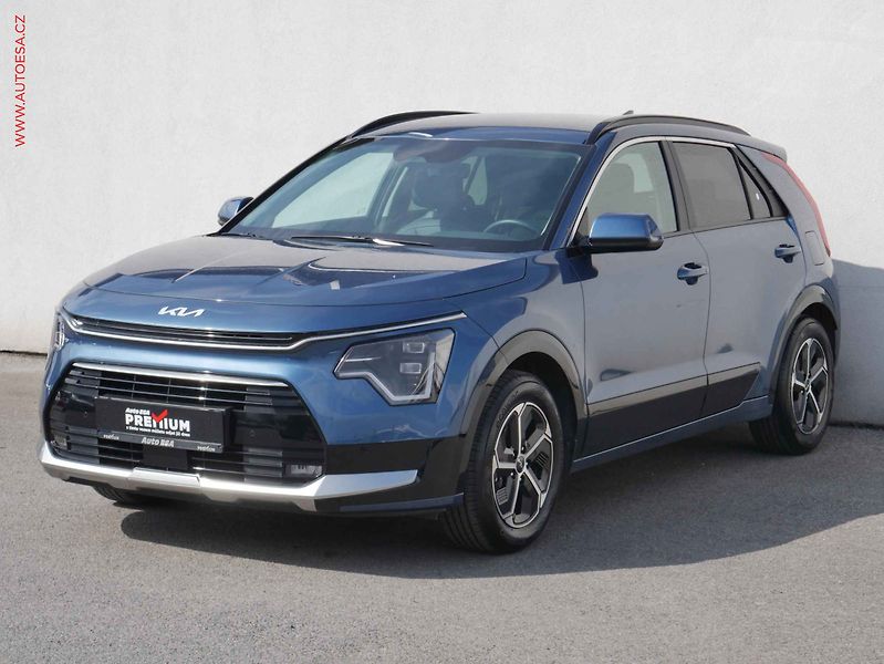 Kia Niro (2023) 1.6 GDi HEV, ČR, AT, navi - fotka 3 z 26