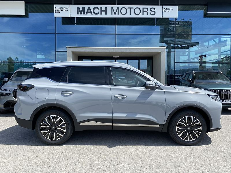 Chery Tiggo 7 PHEV (2026) UNIQUE 1.5 TGDI PHEV - fotka 6 z 31