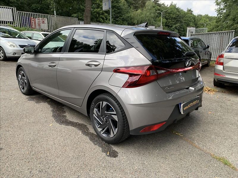 Hyundai i20 1,2 i SMART,1.MAJ.,ČR,SERVISKA - fotka 6 z 21