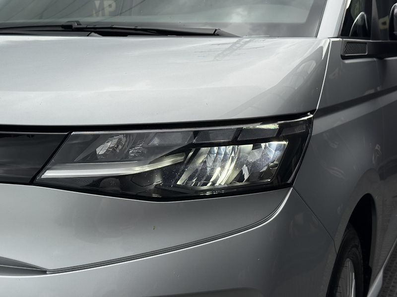 Volkswagen Multivan (2023) T7 2.0TDi, DSG, 1.Maj, RZV - fotka 47 z 51