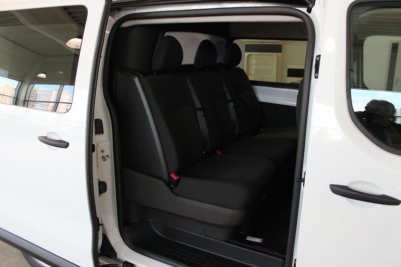 Opel Vivaro (2026) VIVARO CREW VAN L 2.2 CDTI - fotka 15 z 17