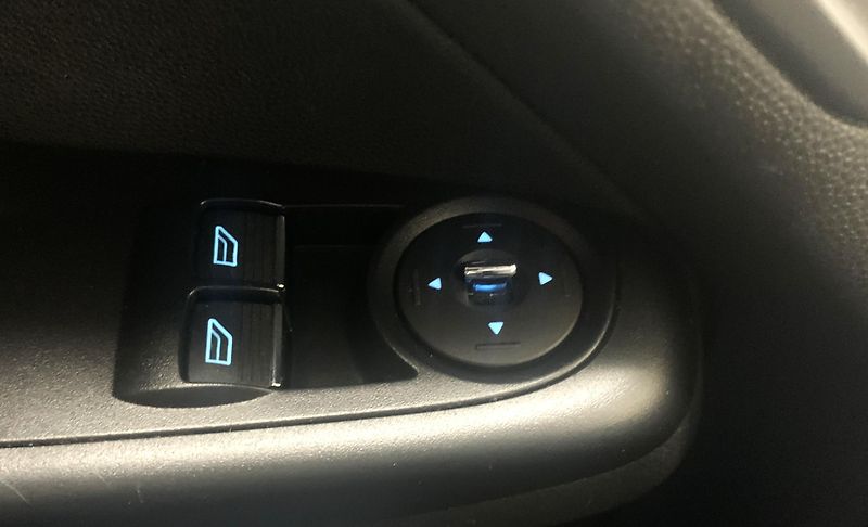Ford Fiesta Trend 1,25i ČR KLIMA - fotka 18 z 18